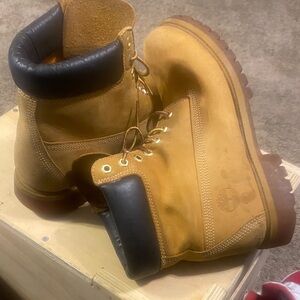 Timberland Tan and Black Men's Boots